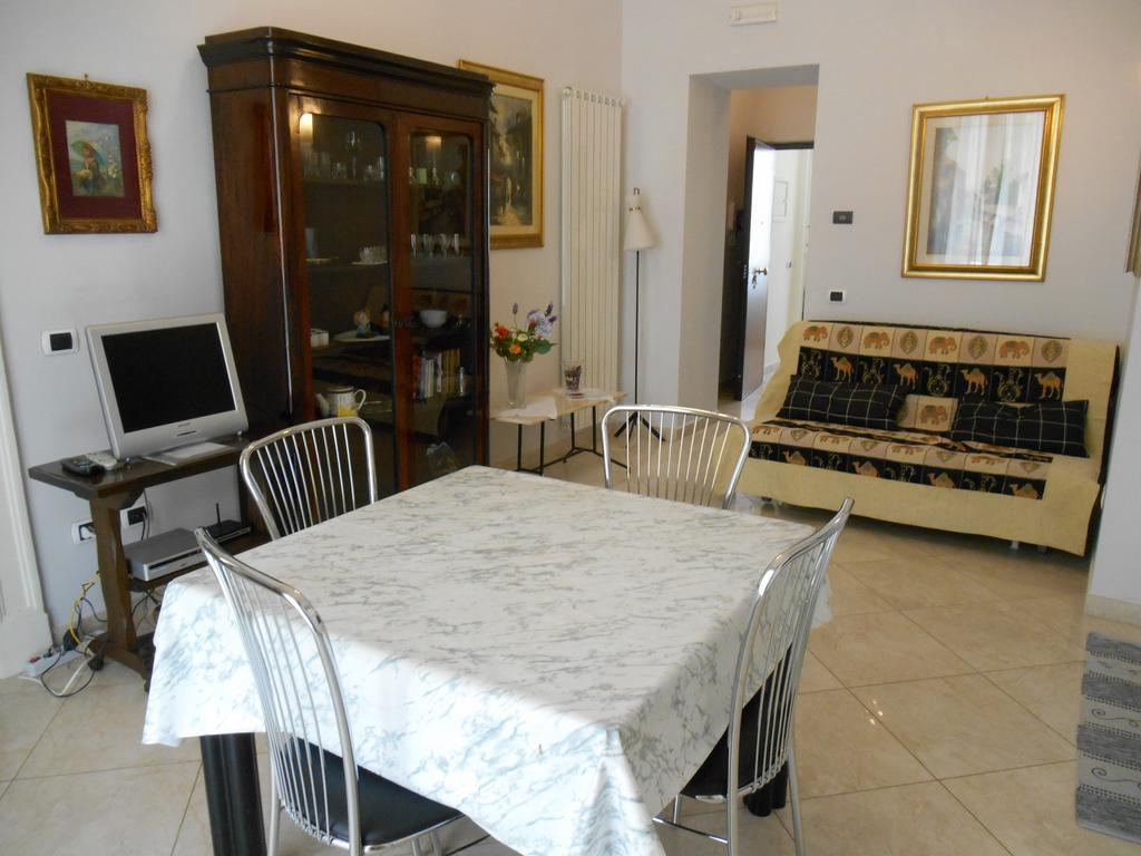 Casa Sannazzaro Apartment Napoli Ruang foto